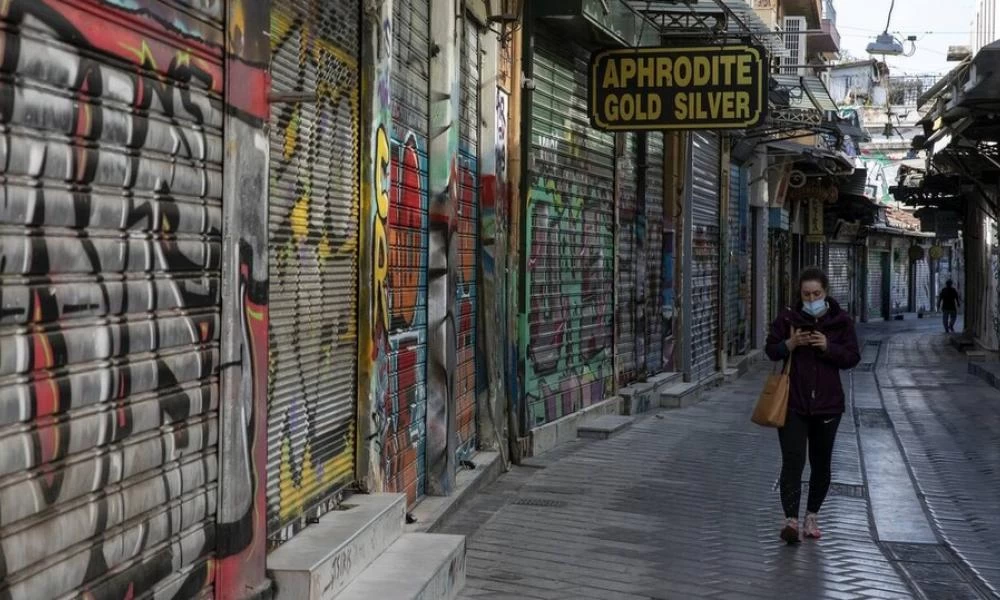 Έχει αποδώσει το lockdown στην Ελλάδα; Τι διαπιστώνουν οι ειδικοί
